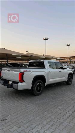 Toyota Tundra